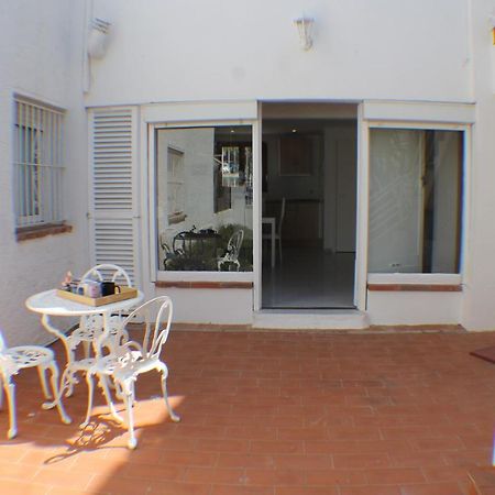 Apartmán Agi Port De Rosas Exteriér fotografie