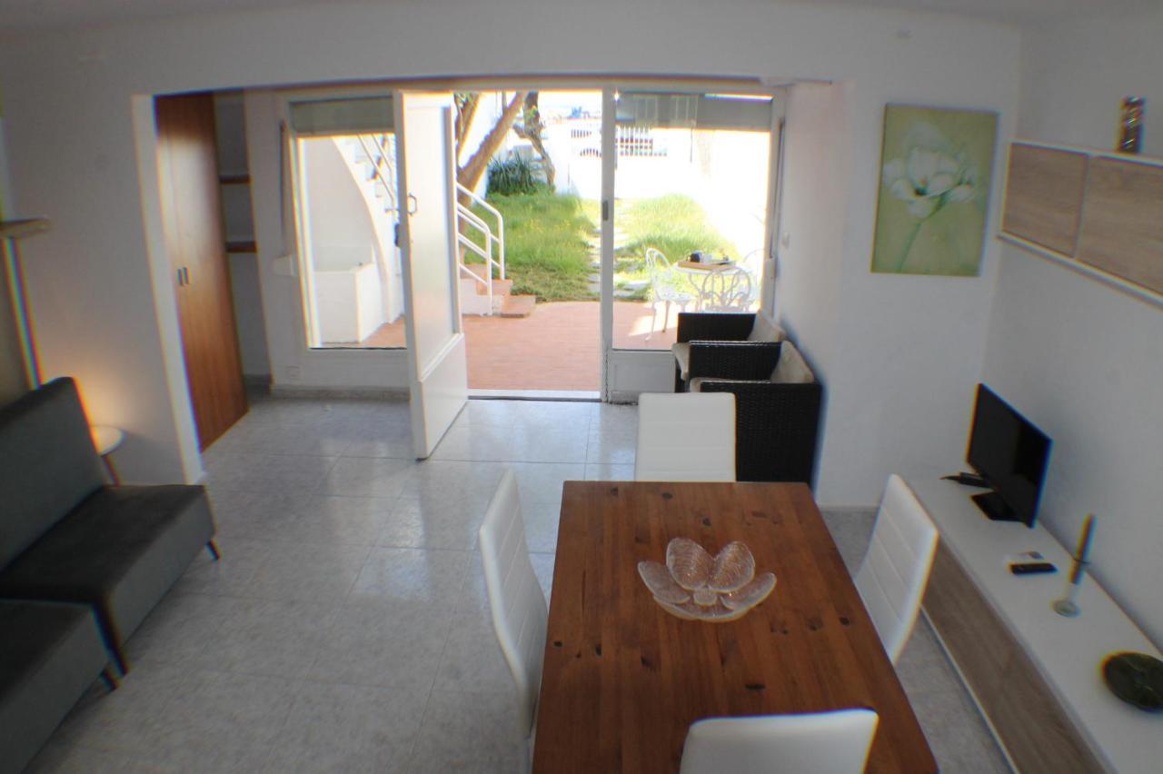 Apartmán Agi Port De Rosas Exteriér fotografie
